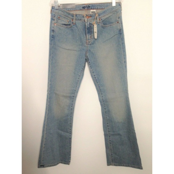 Apt. 9 Light Wash  Bootcut Denim Blue Jeans 10 - Picture 1 of 9